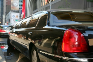 Luxurious Travel from Kitchener to Pearson Airport with Mega Limo